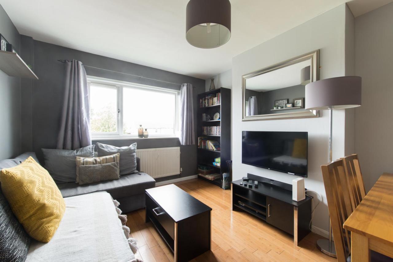 Chesterton Court Apartment Gloucester Bagian luar foto